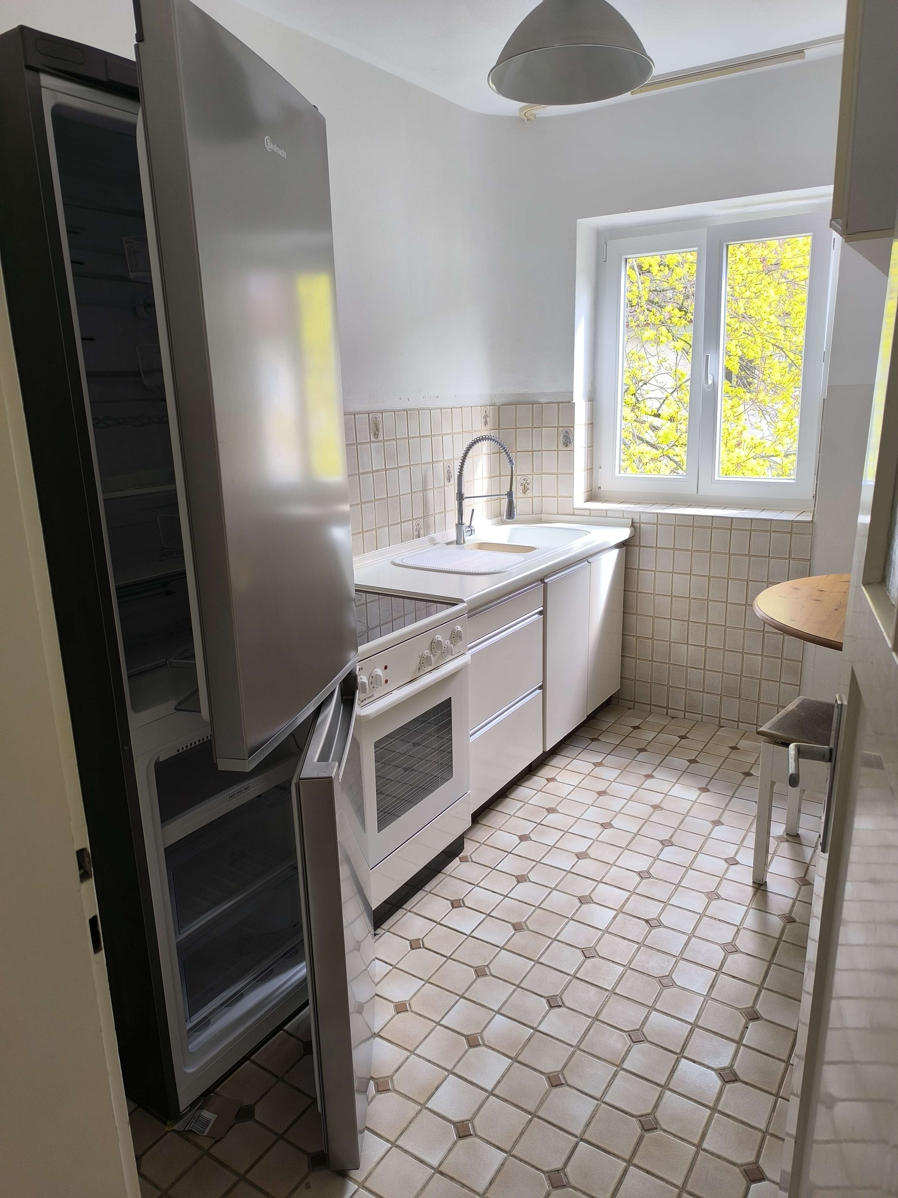 Thumbnail-Wohnung zum Mieten in Stuttgart 725,00 € 41 m²