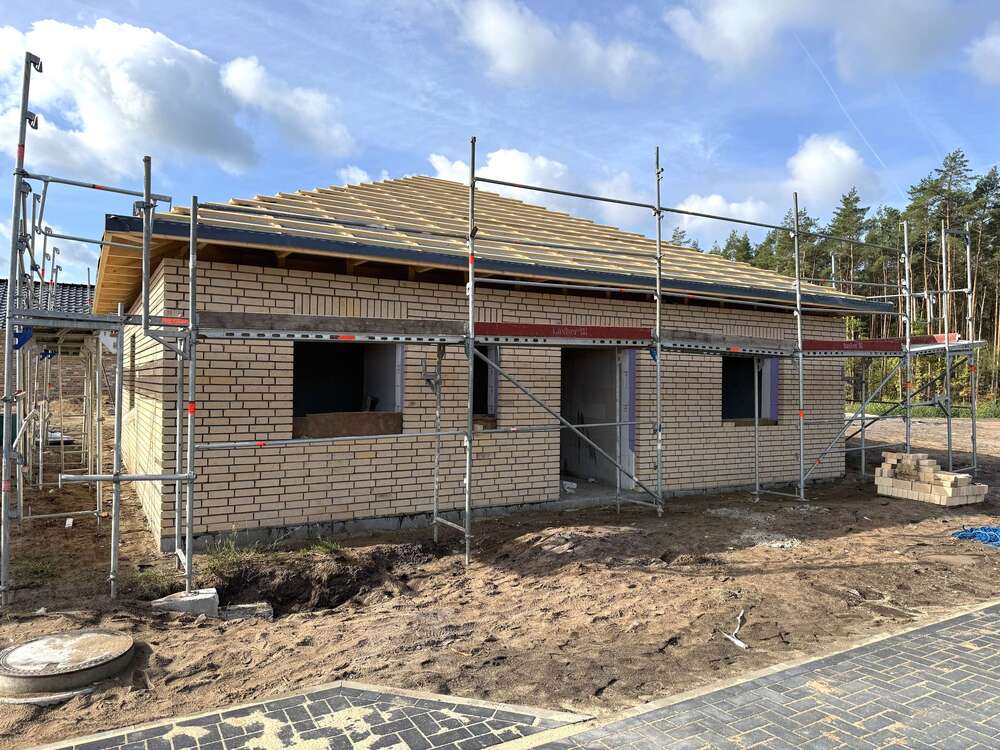 Thumbnail-Haus zum Kaufen in Hambühren 399.000,00 € 105 m²