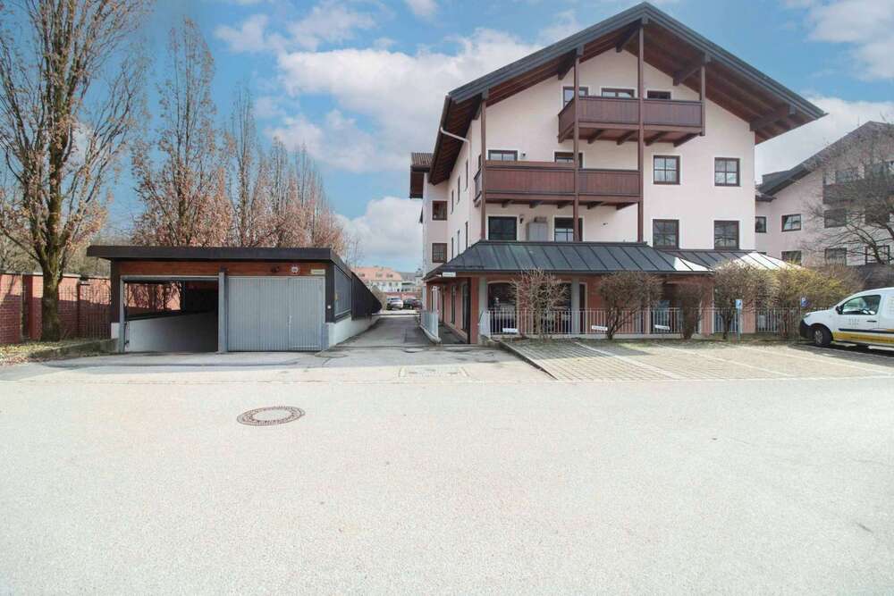 Thumbnail-Wohnung zum Kaufen in Feldkirchen-Westerham 319.900,00 € 60.55 m²