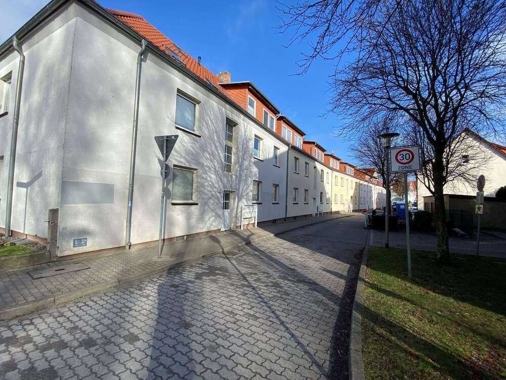 Thumbnail-Wohnung zum Mieten in Stralsund 375,00 € 42 m²