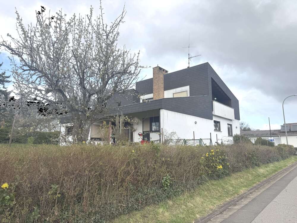 Thumbnail-Haus zum Kaufen in Überherrn 455.000,00 € 190 m²