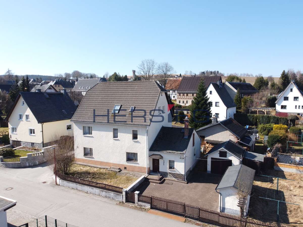 Thumbnail-Haus zum Kaufen in Crottendorf 99.000,00 € 190 m²