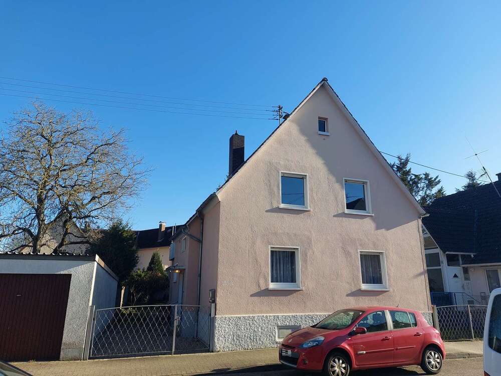 Thumbnail-Haus zum Kaufen in Karlsruhe 460.000,00 € 146 m²