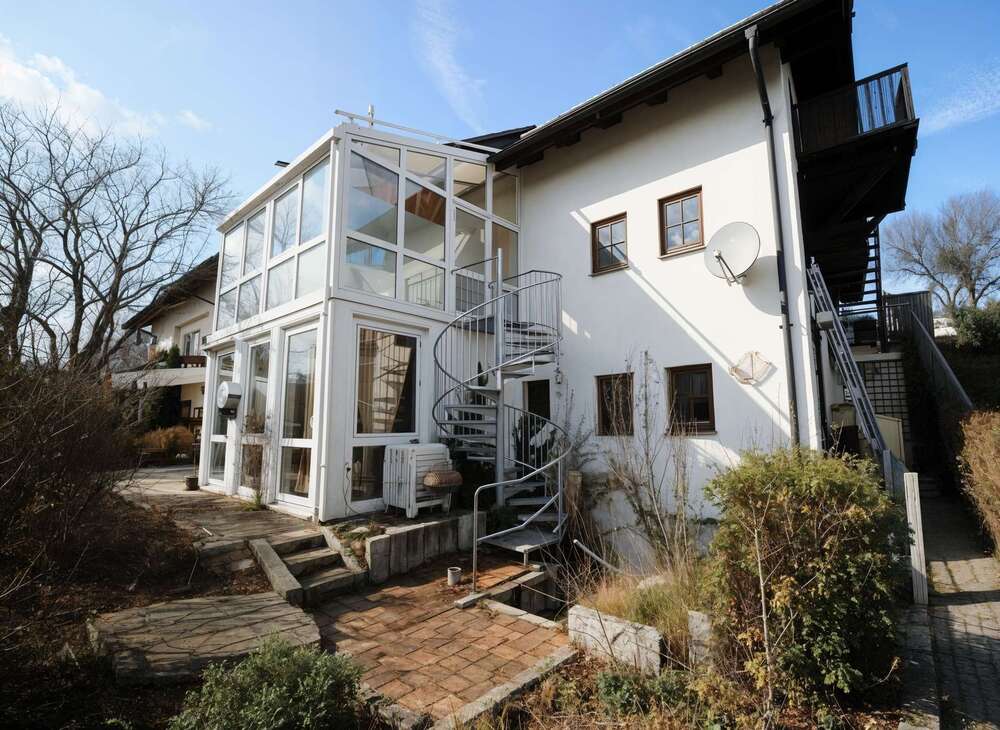 Thumbnail-Wohnung zum Mieten in Buchbach 1.490,00 € 160 m²