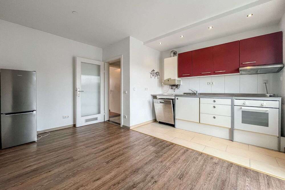 Thumbnail-Wohnung zum Kaufen in Augsburg 200.000,00 € 51 m²