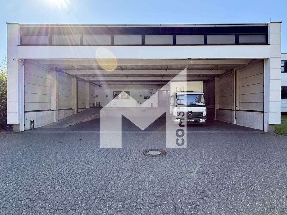 Thumbnail-Halle in Köln 5.600,00 € 965 m²