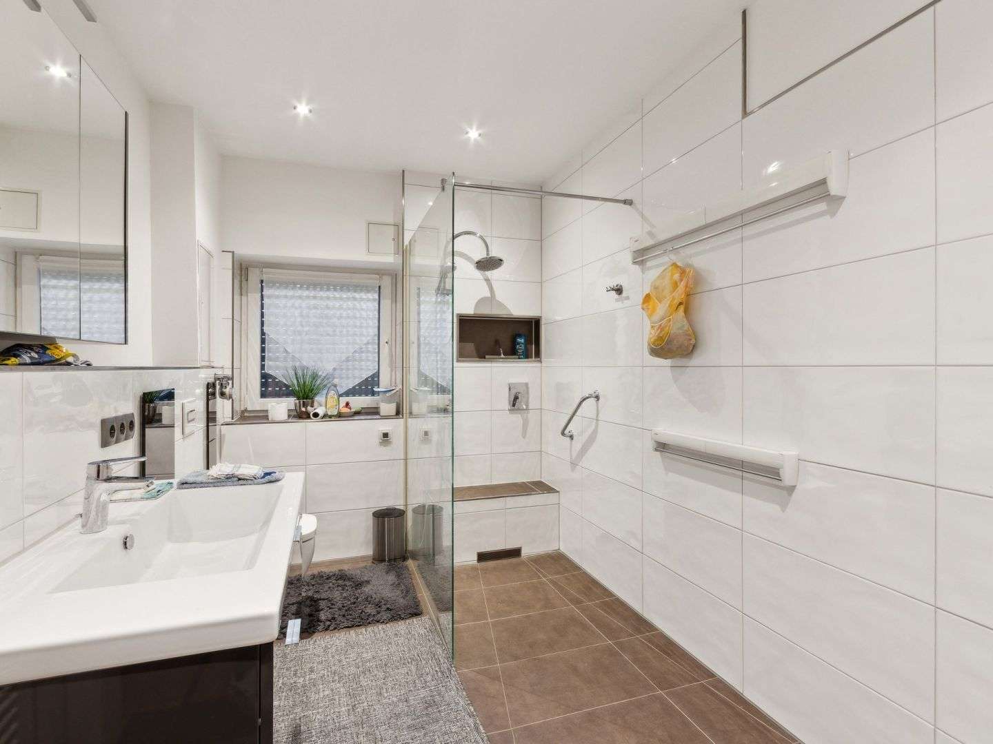 Thumbnail-Wohnung zum Kaufen in Oberhausen 249.999,00 € 102 m²