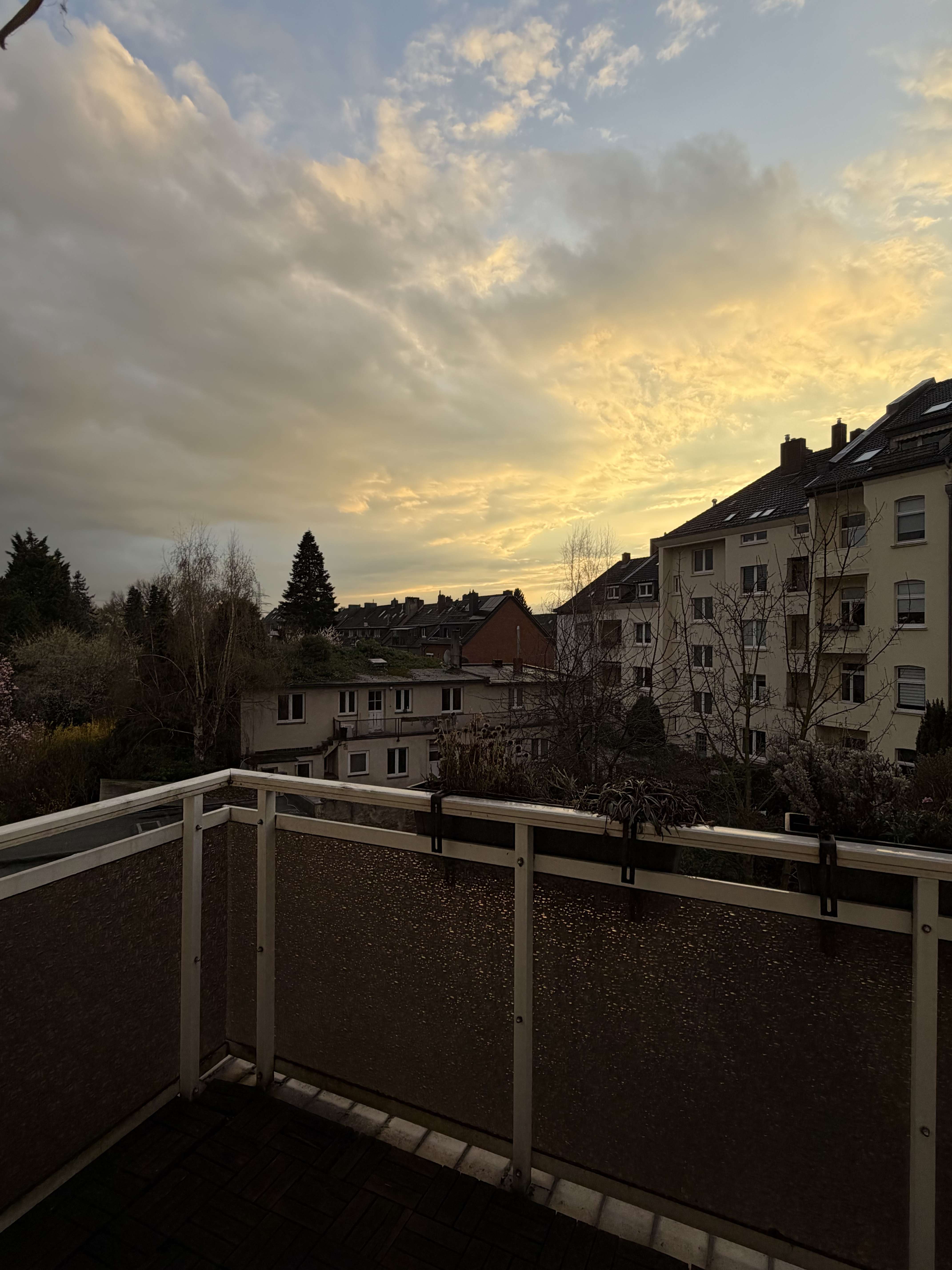 Thumbnail-Wohnung zum Mieten in Düsseldorf 950,00 € 72.66 m²