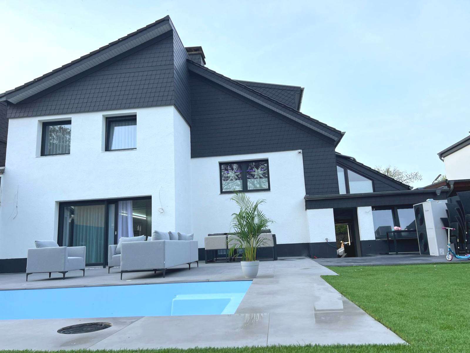 Thumbnail-Haus zum Kaufen in Recklinghausen 899.000,00 € 290 m²