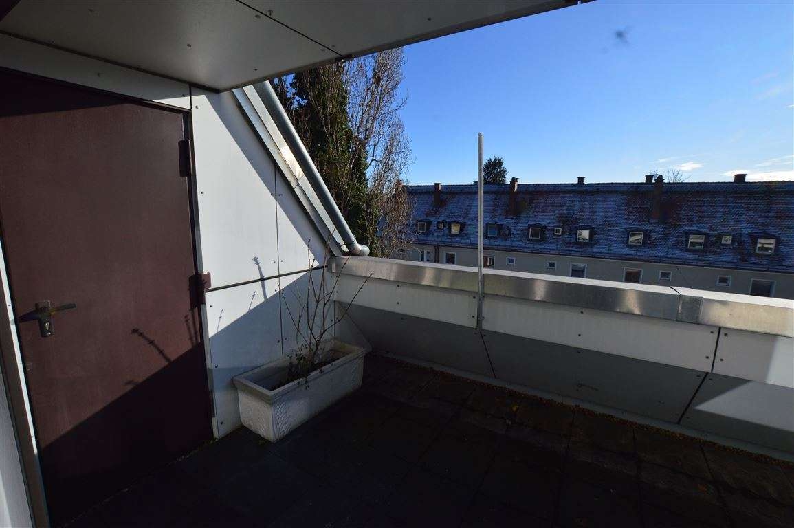 Thumbnail-Wohnung zum Kaufen in München 1.100.000,00 € 178 m²