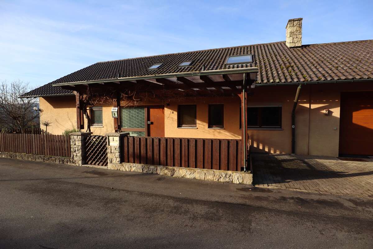 Thumbnail-Haus zum Kaufen in Ingelfingen 469.000,00 € 180 m²