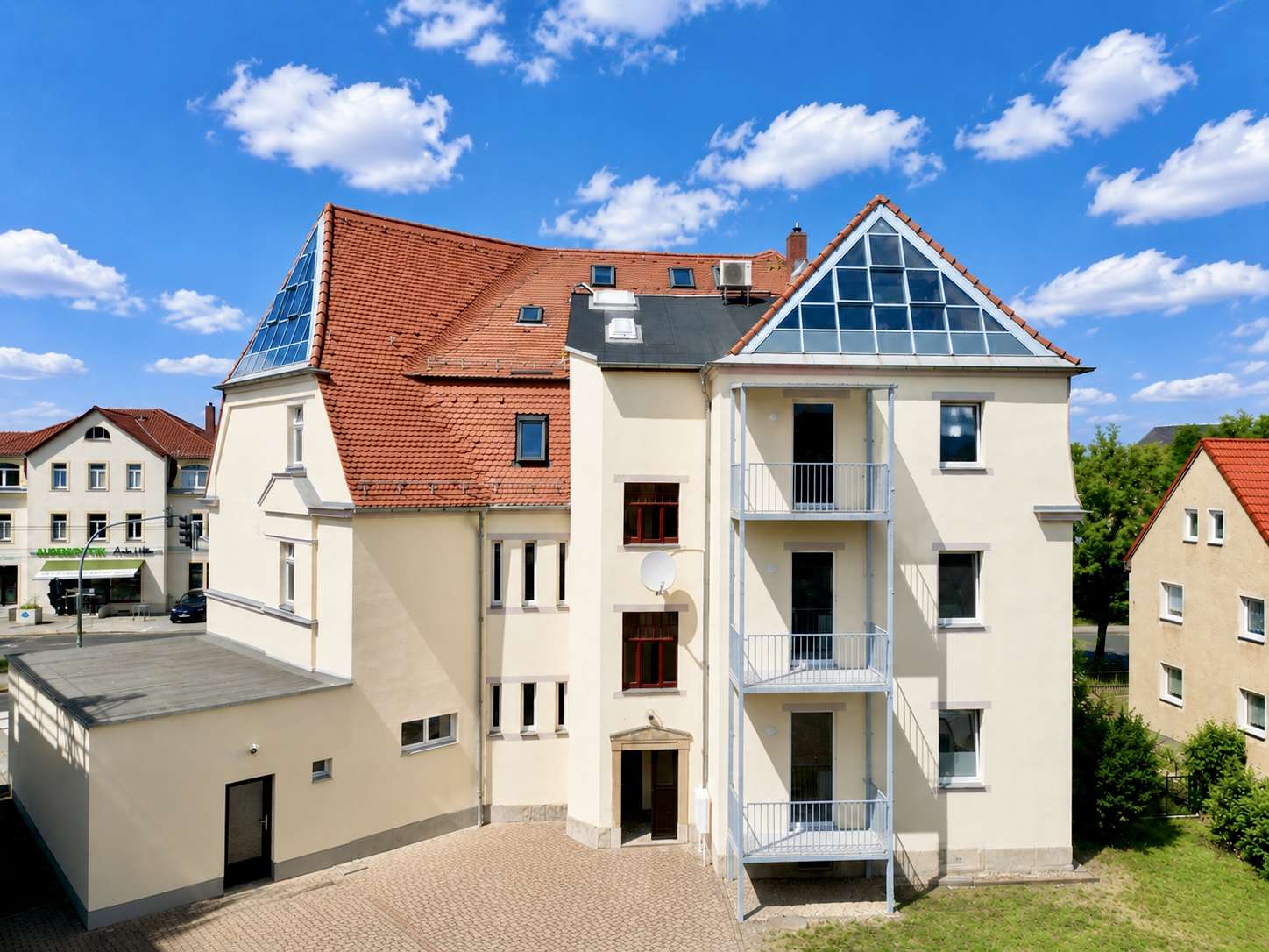 Thumbnail-Wohnung zum Mieten in Dresden 1.453,00 € 132.07 m²