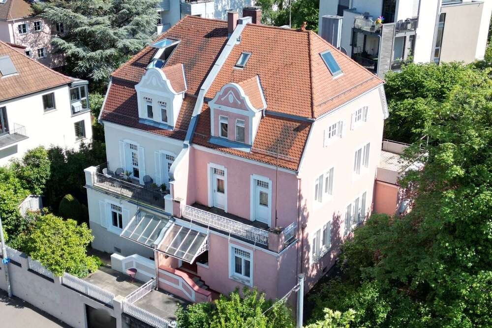 Thumbnail-Haus zum Kaufen in Stuttgart 860.000,00 € 221 m²