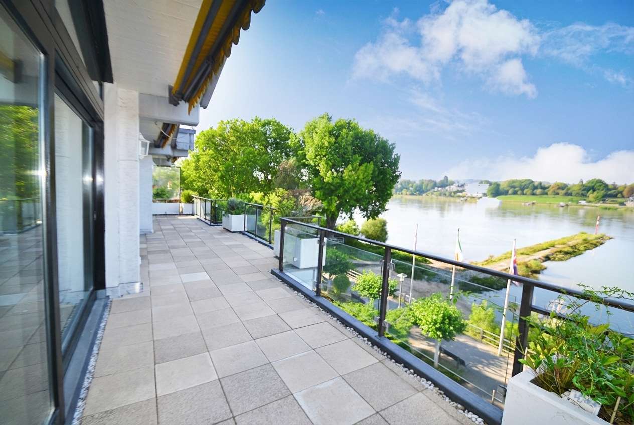 Thumbnail-Wohnung zum Mieten in Königswinter 1.950,00 € 121 m²