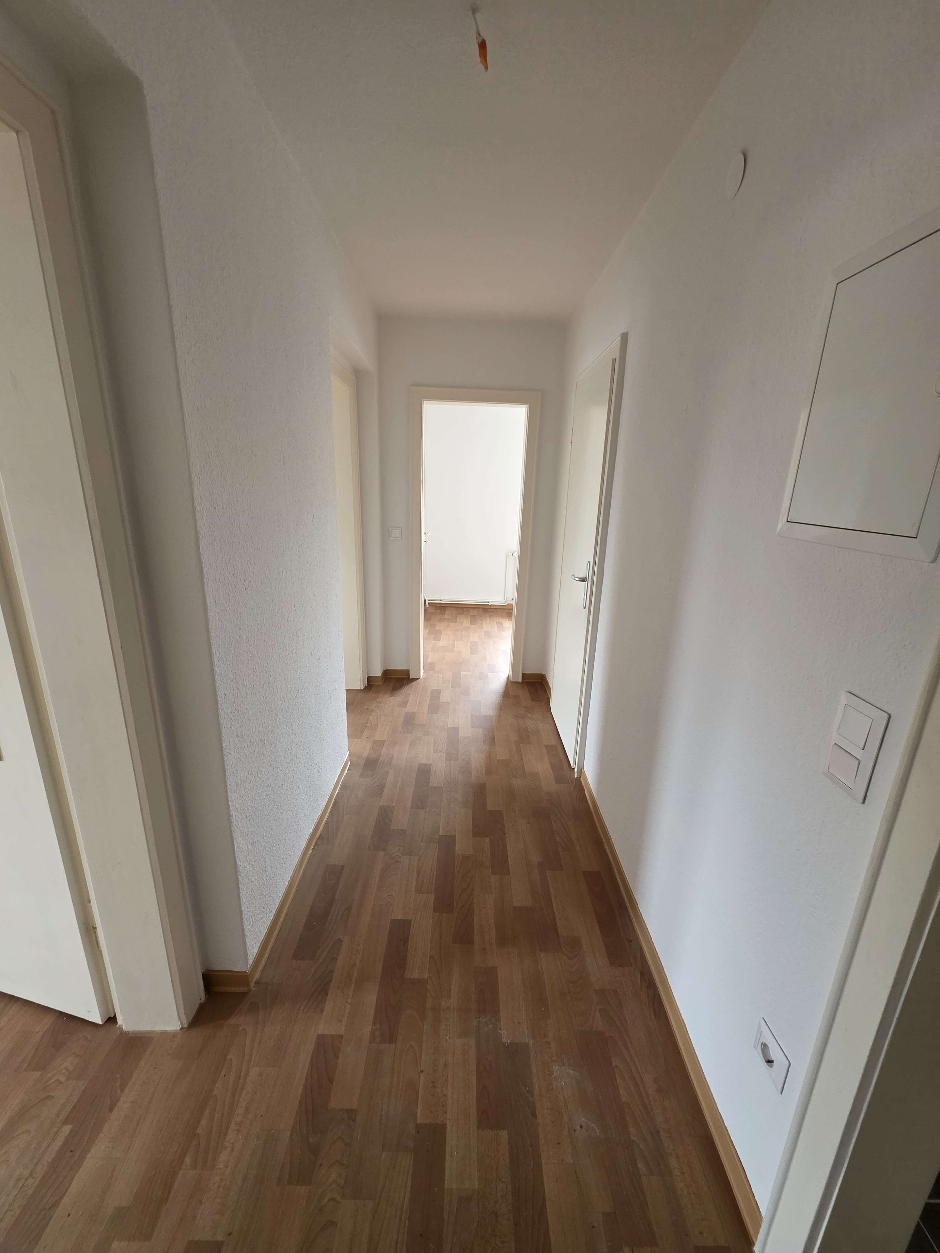Thumbnail-Wohnung zum Mieten in Wolfen 414,12 € 59.16 m²