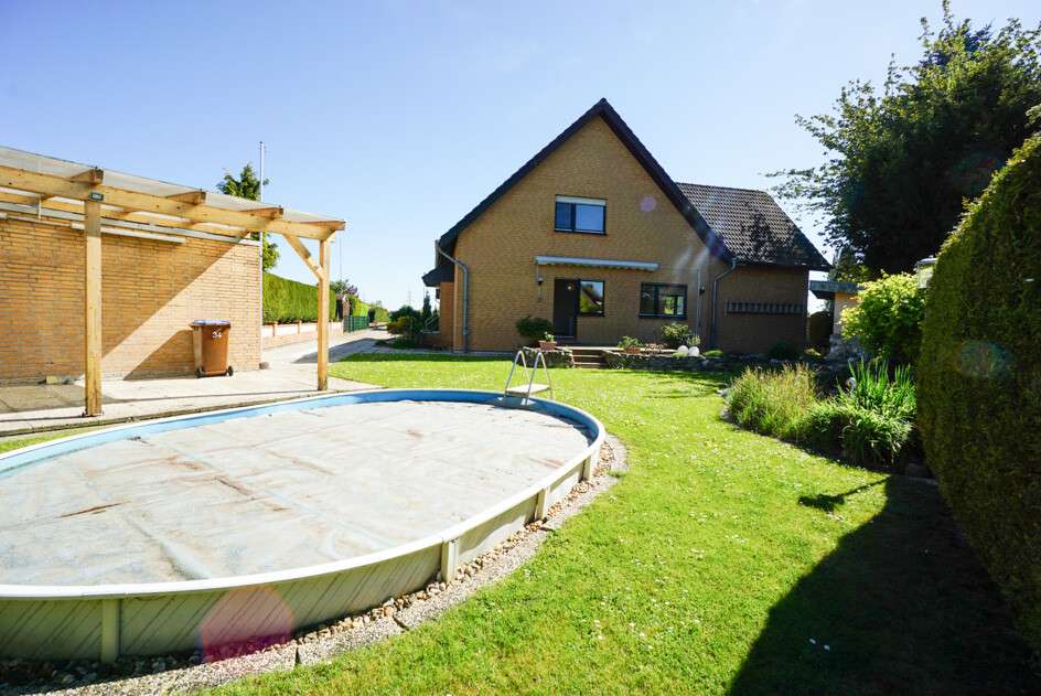 Thumbnail-Haus zum Kaufen in Rheinberg-Wallach 385.000,00 € 200 m²