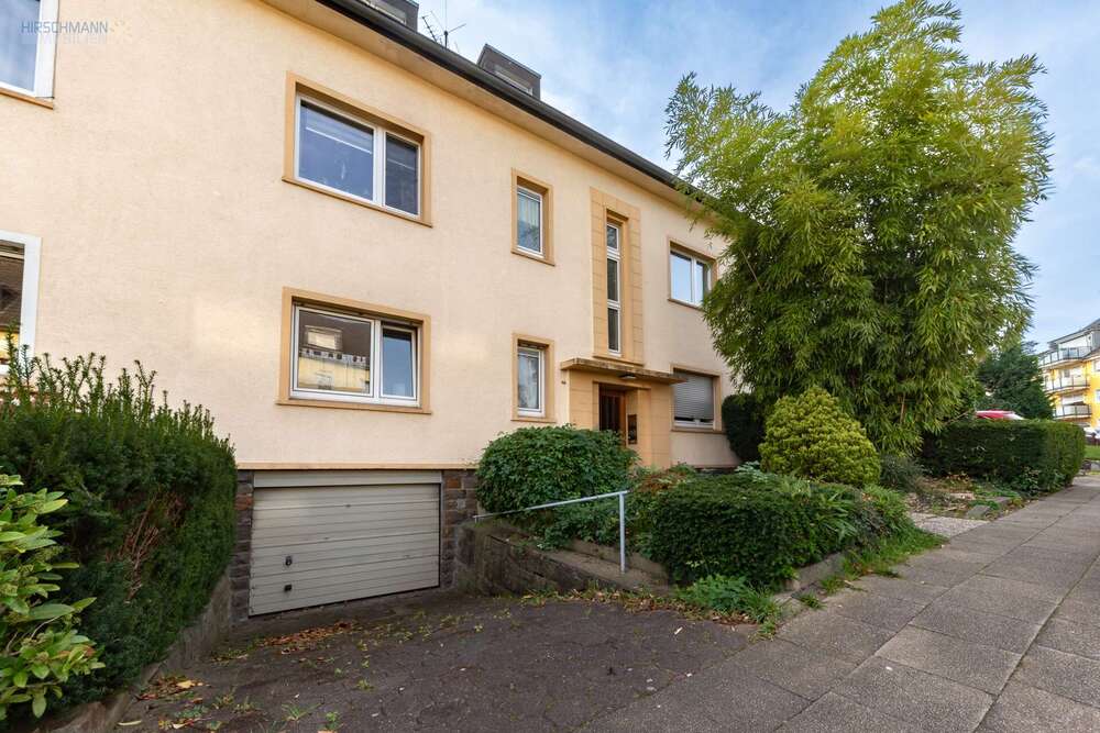 Thumbnail-Haus zum Kaufen in Essen 459.000,00 € 256 m²