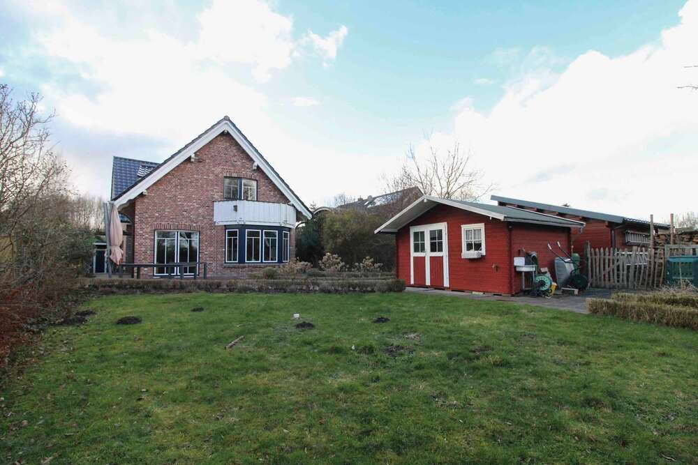 Thumbnail-Haus zum Kaufen in Barmstedt 735.000,00 € 223.13 m²