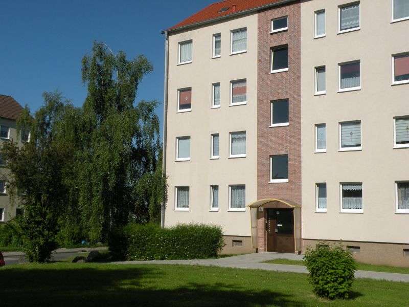 Thumbnail-Wohnung zum Mieten in Aschersleben 311,20 € 62.24 m²