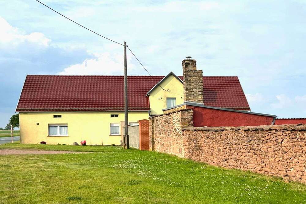 Thumbnail-Haus zum Kaufen in Wettin-Löbejün 180.000,00 € 100.15 m²