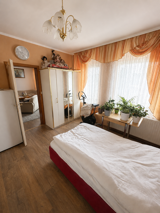 Thumbnail-Wohnung zum Mieten in Krefeld 410,00 € 41.75 m²