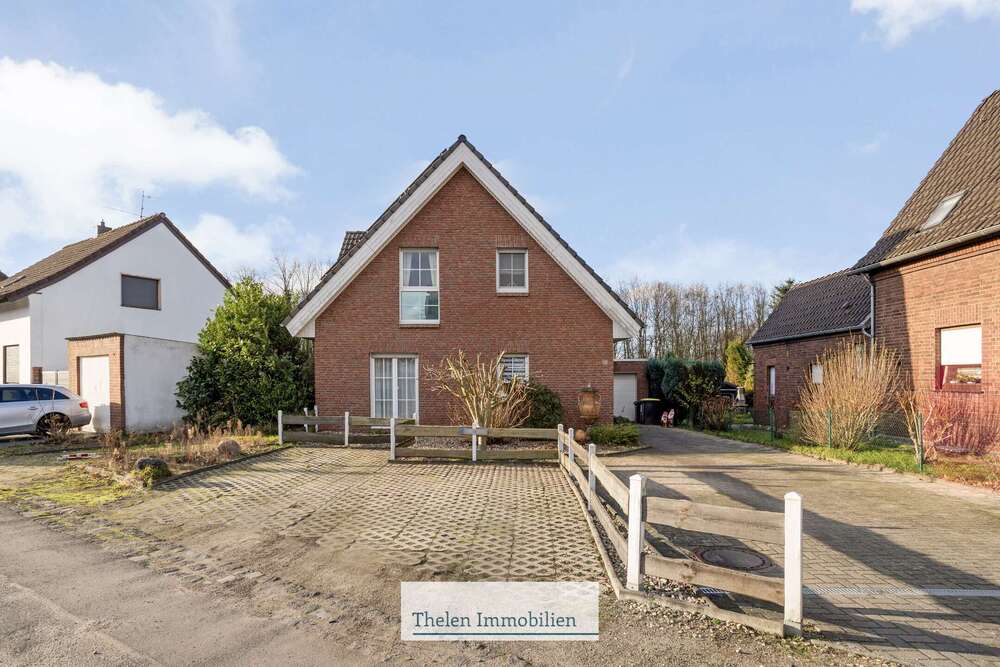 Thumbnail-Haus zum Kaufen in Moers 555.000,00 € 125 m²