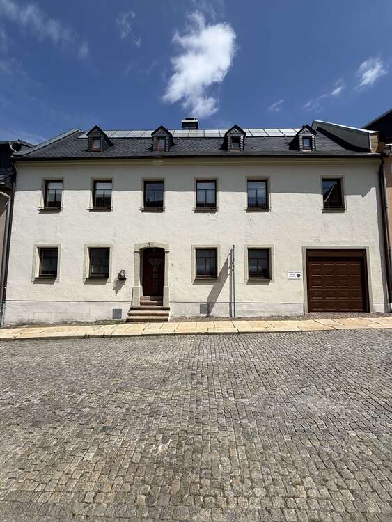 Thumbnail-Haus zum Kaufen in Annaberg-Buchholz 199.000,00 € 178 m²