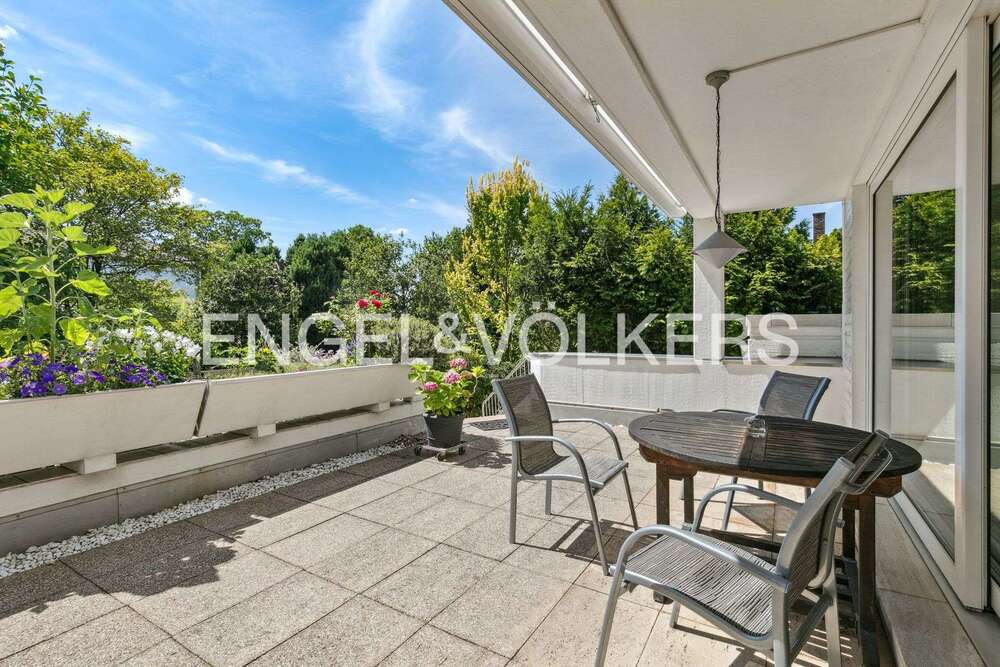 Thumbnail-Wohnung zum Kaufen in Bergisch Gladbach 560.000,00 € 158 m²