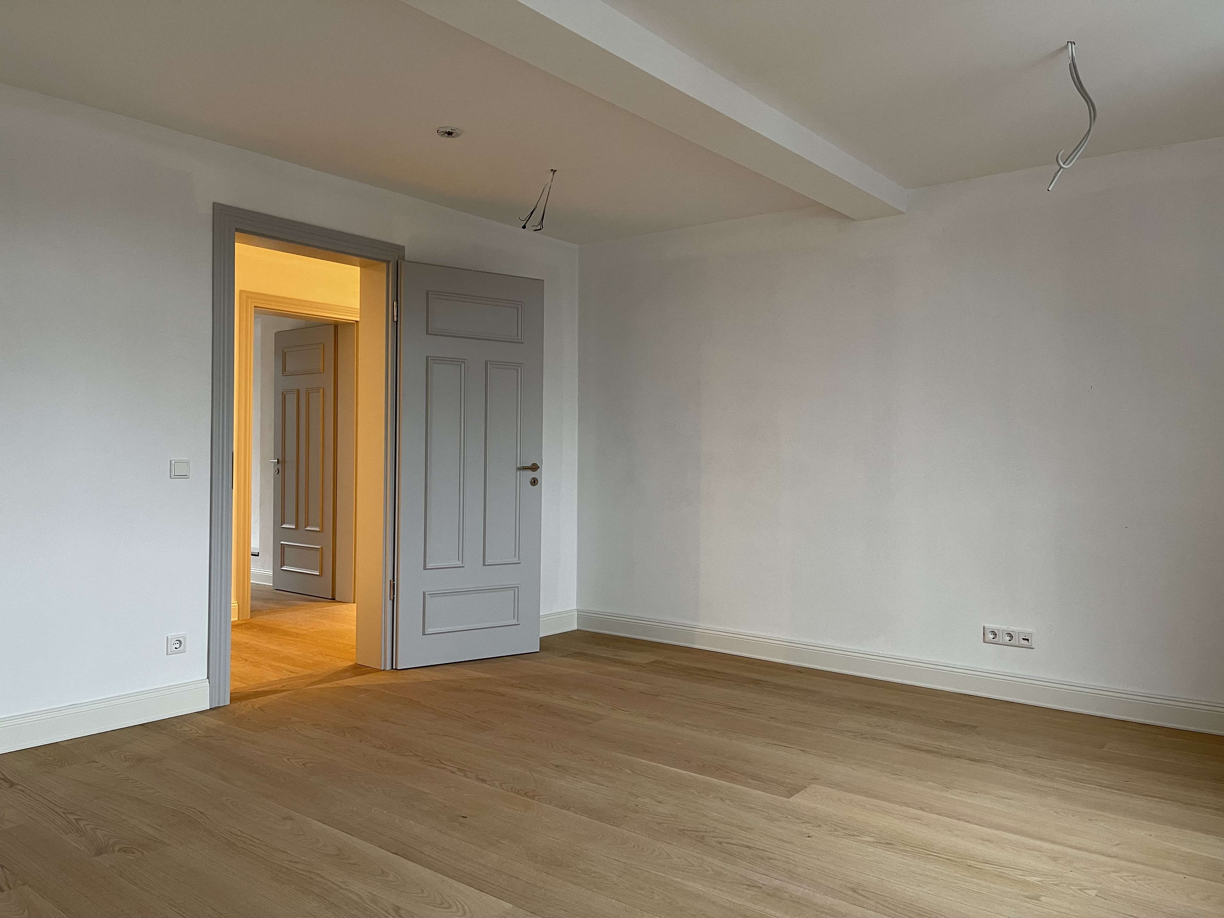 Thumbnail-Wohnung zum Mieten in Königstein 3.640,00 € 182 m²