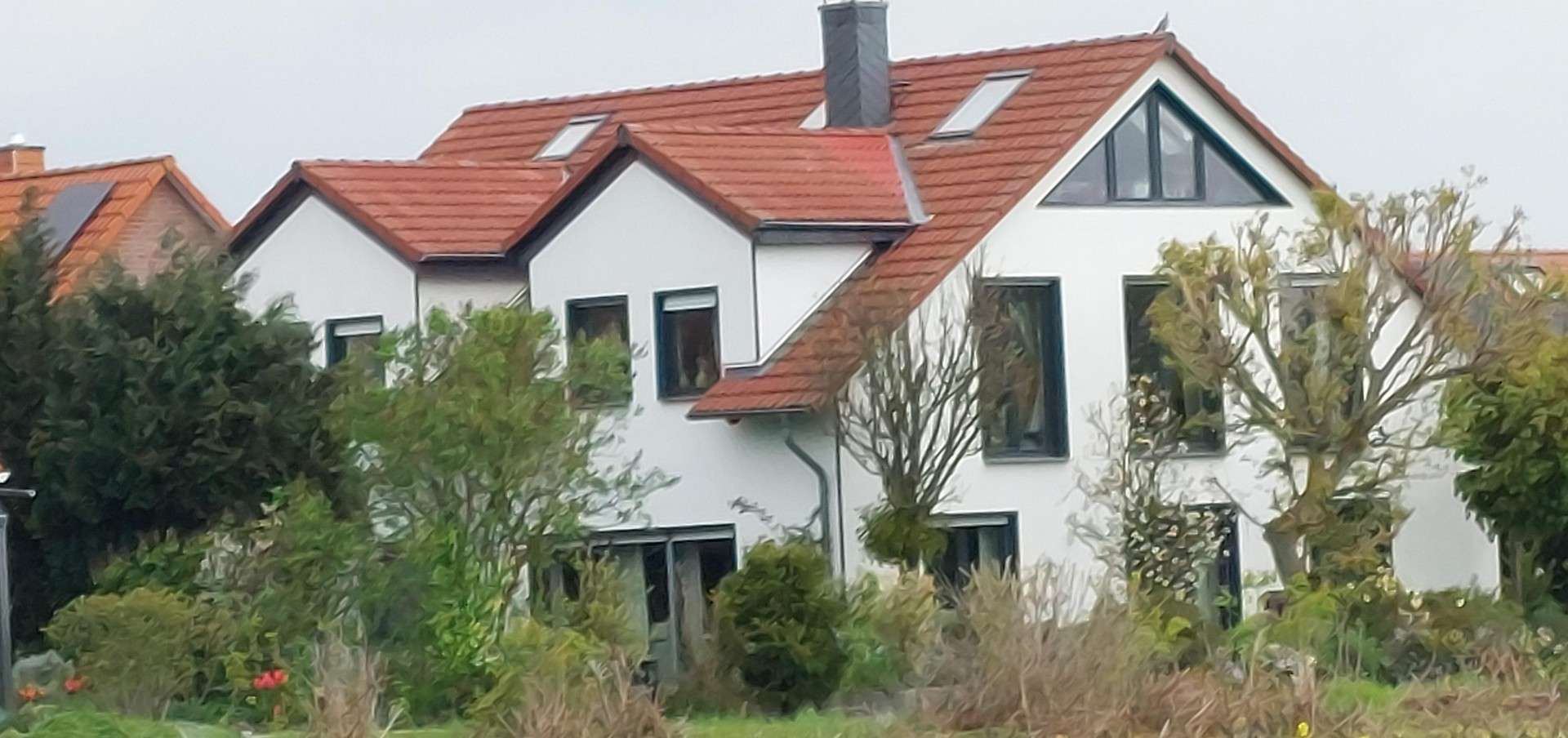 Thumbnail-Haus zum Kaufen in Wennigsen 580.000,00 € 244 m²
