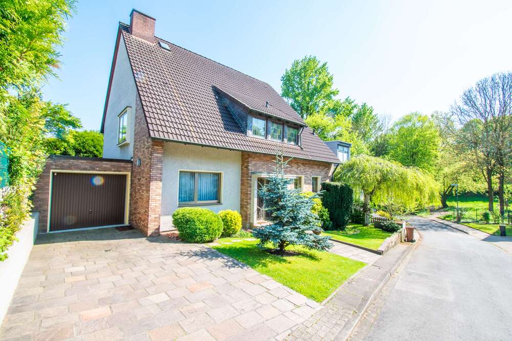 Thumbnail-Haus zum Kaufen in Essen 719.500,00 € 191 m²