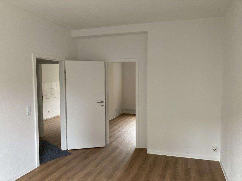 Thumbnail-Wohnung zum Mieten in Bremerhaven 369,00 € 44.08 m²