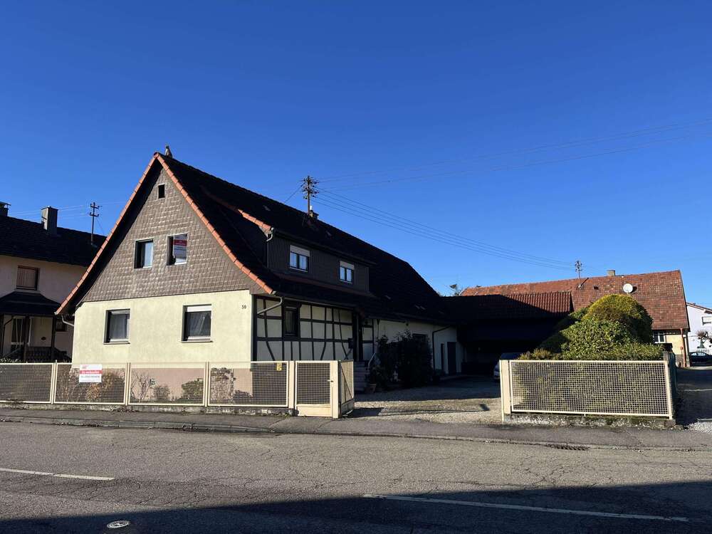 Thumbnail-Haus zum Kaufen in Baden-Baden 360.000,00 € 136 m²