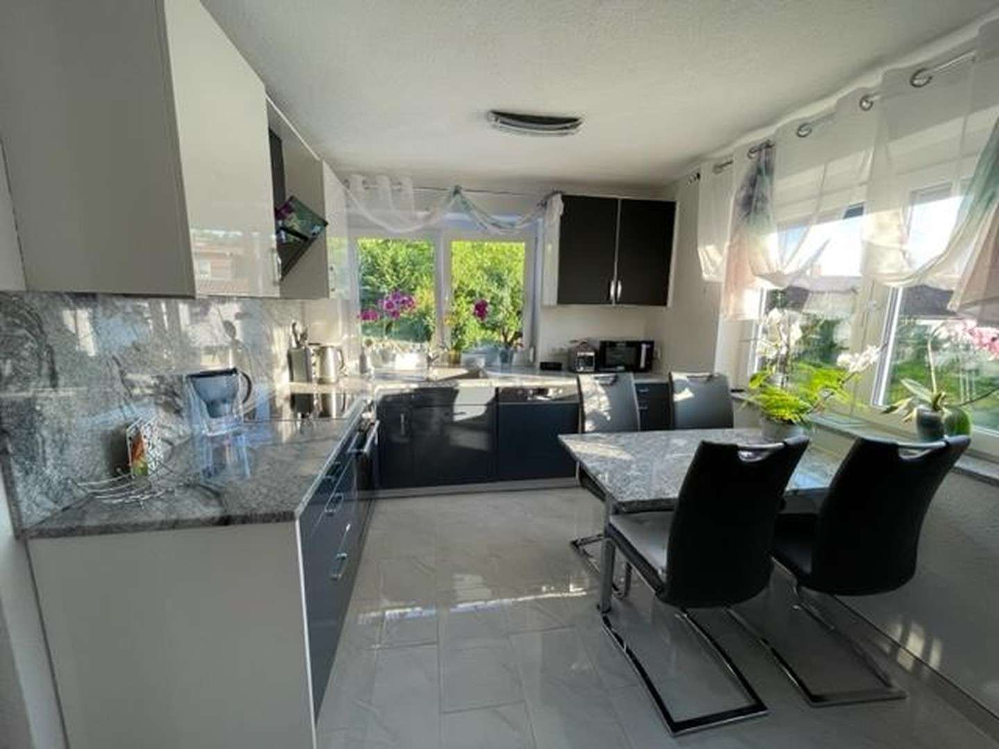 Thumbnail-Wohnung zum Mieten in LahrSchwarzwald 1.230,00 € 90 m²