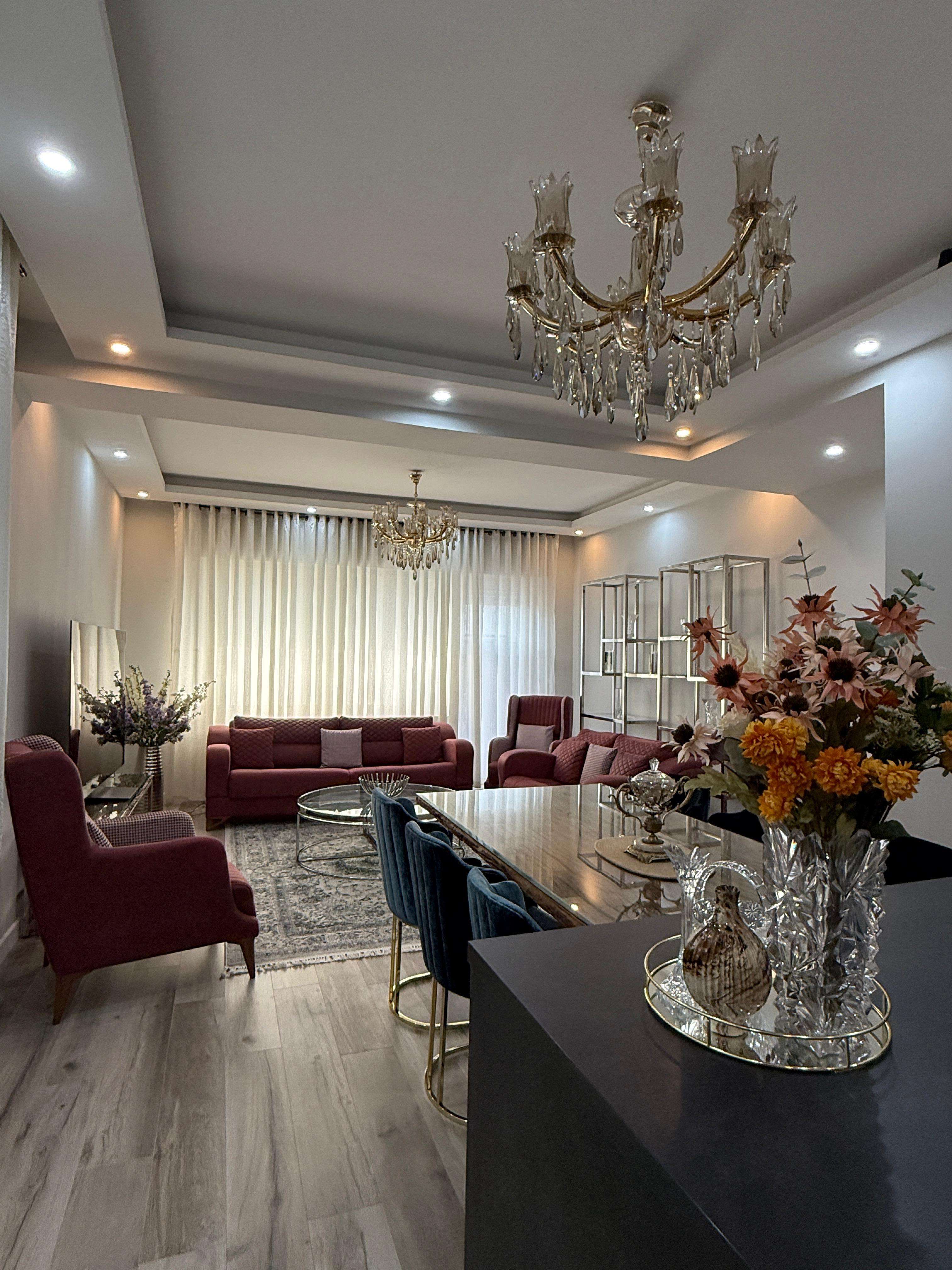 Thumbnail-Wohnung zum Kaufen in Hürth (Stotzheim) 395.000,00 € 102 m²