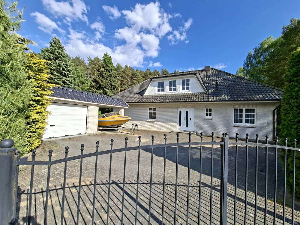 Thumbnail-Haus zum Kaufen in Hitzacker 429.000,00 € 250 m²