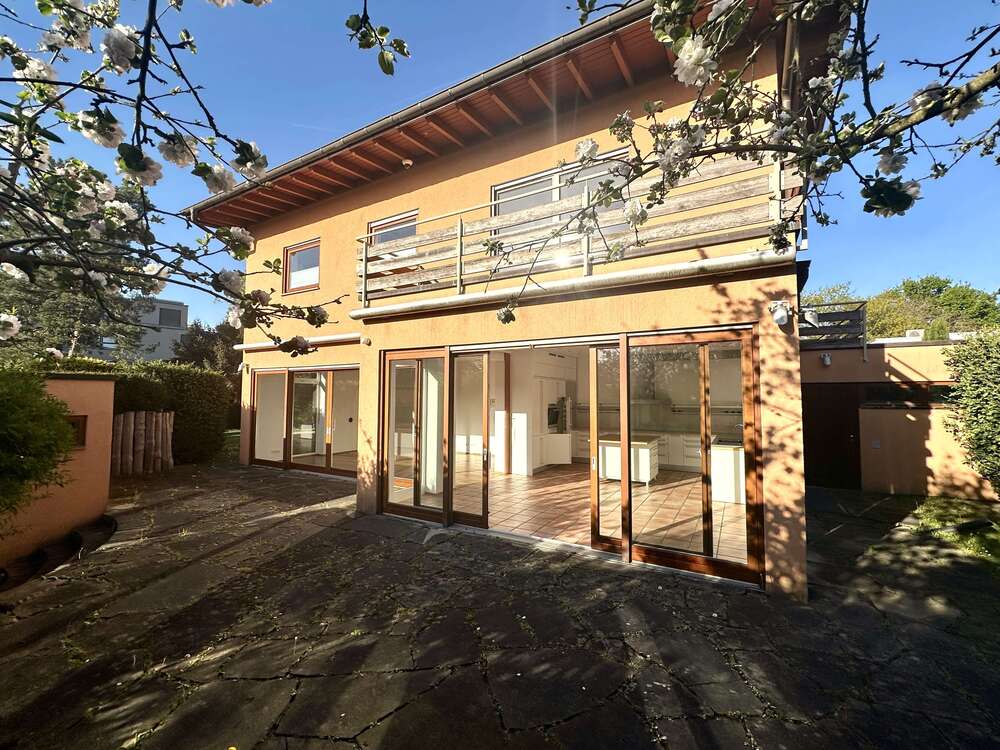 Thumbnail-Haus zum Kaufen in Düren 1.400.000,00 € 244 m²