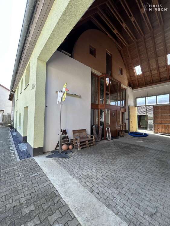 Thumbnail-Haus zum Kaufen in Buchheim 450.000,00 € 400 m²