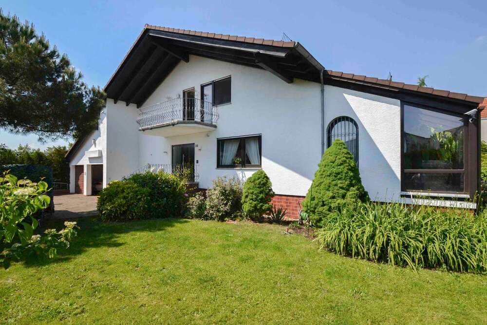 Thumbnail-Haus zum Kaufen in Egelsbach 949.000,00 € 269 m²