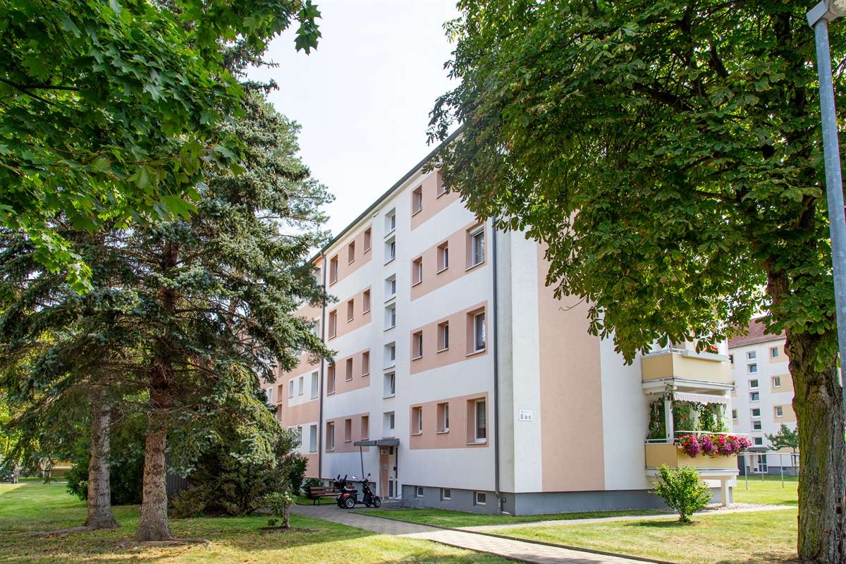 Thumbnail-Wohnung zum Mieten in Groitzsch 360,00 € 60.62 m²