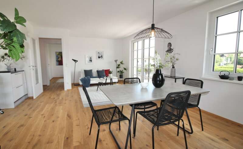 Thumbnail-Wohnung zum Kaufen in Saaldorf-Surheim 538.000,00 € 89.35 m²