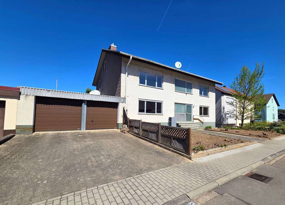 Thumbnail-Haus zum Kaufen in Neidenstein 430.000,00 € 268.26 m²