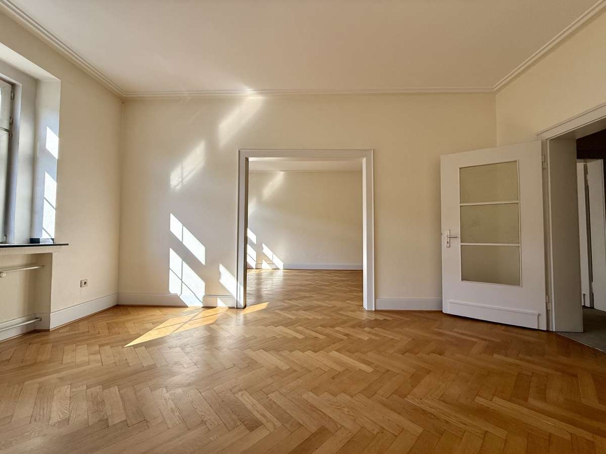 Thumbnail-Wohnung zum Mieten in Düsseldorf 1.500,00 € 105 m²