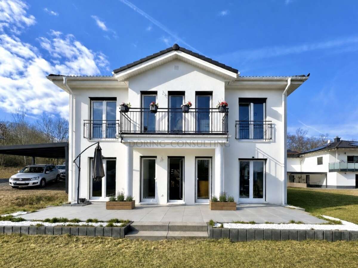 Thumbnail-Haus zum Kaufen in Steinau an der Straße 649.000,00 € 230 m²