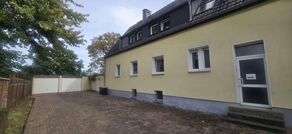 Thumbnail-Haus zum Kaufen in Castrop-Rauxel 299.000,00 € 135 m²