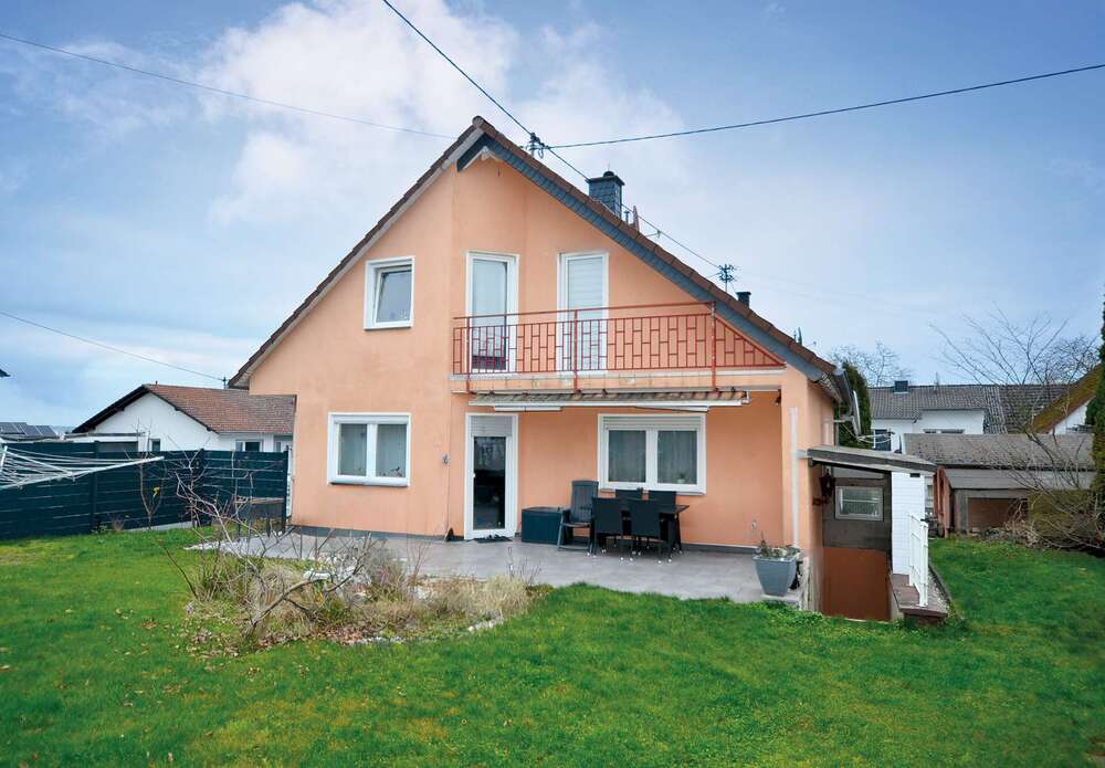 Thumbnail-Haus zum Kaufen in Windhagen 405.000,00 € 122 m²