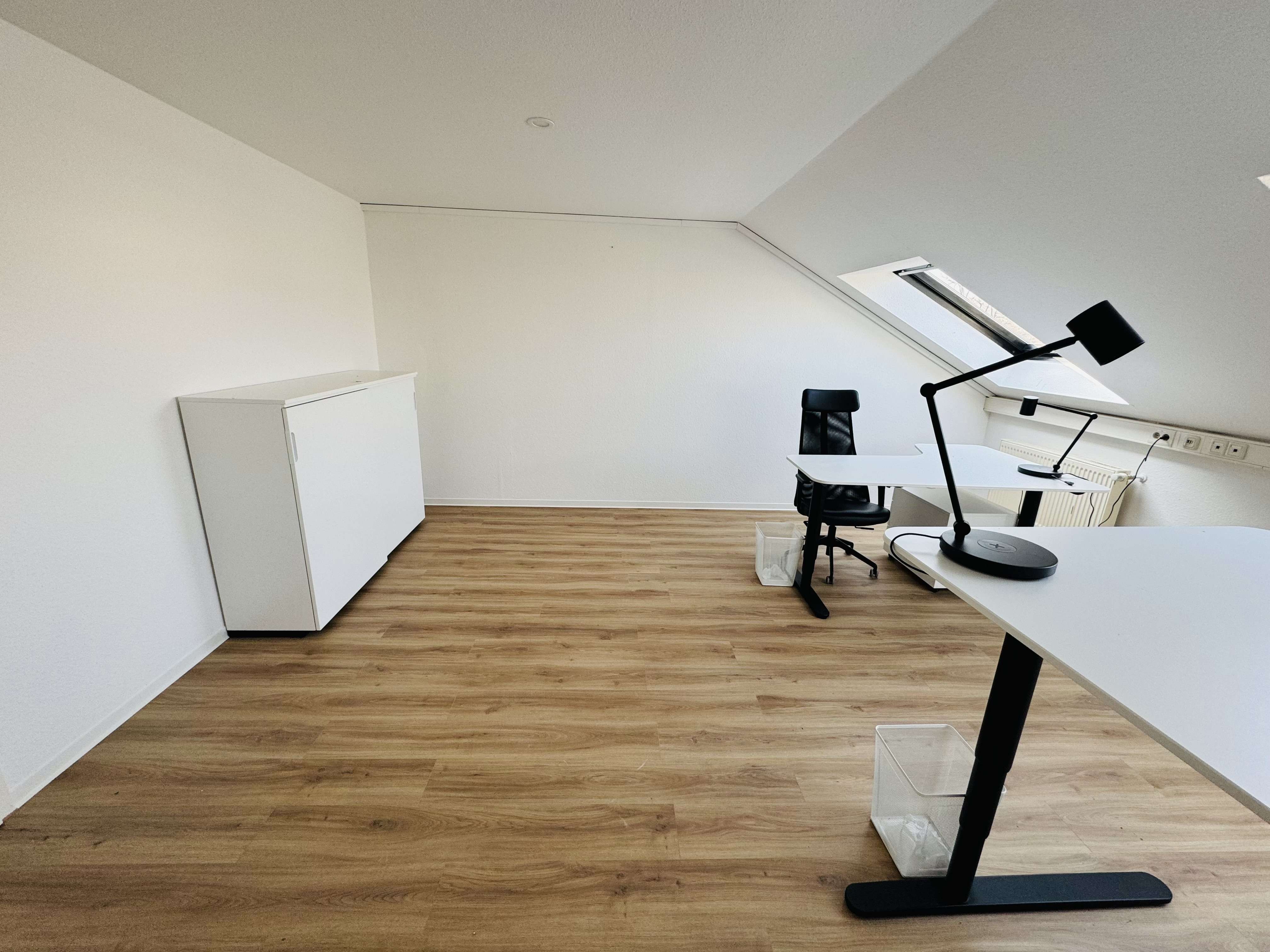 Thumbnail-Büro in Chemnitz 239,00 € 41 m²