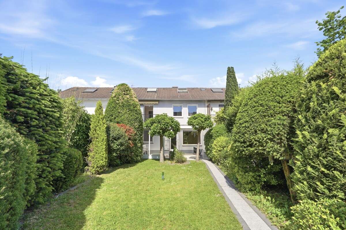 Thumbnail-Haus zum Kaufen in Köln 690.000,00 € 125 m²