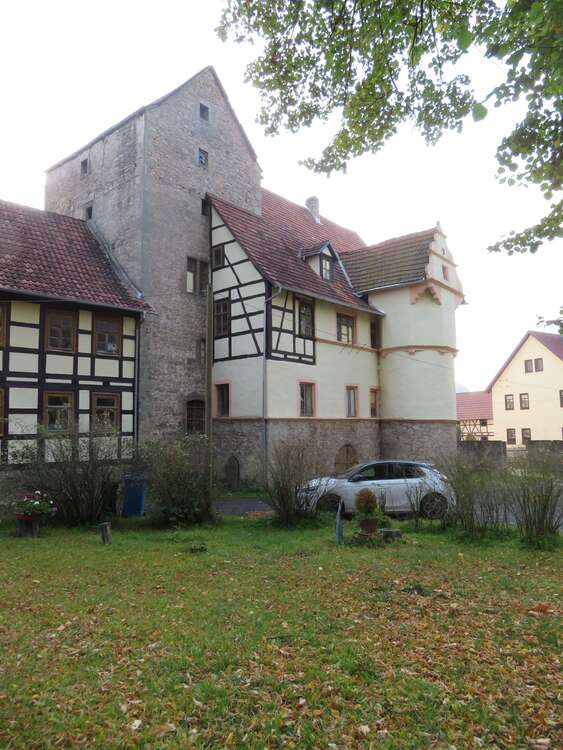 Thumbnail-Haus zum Kaufen in Ellingshausen 170.000,00 € 800 m²