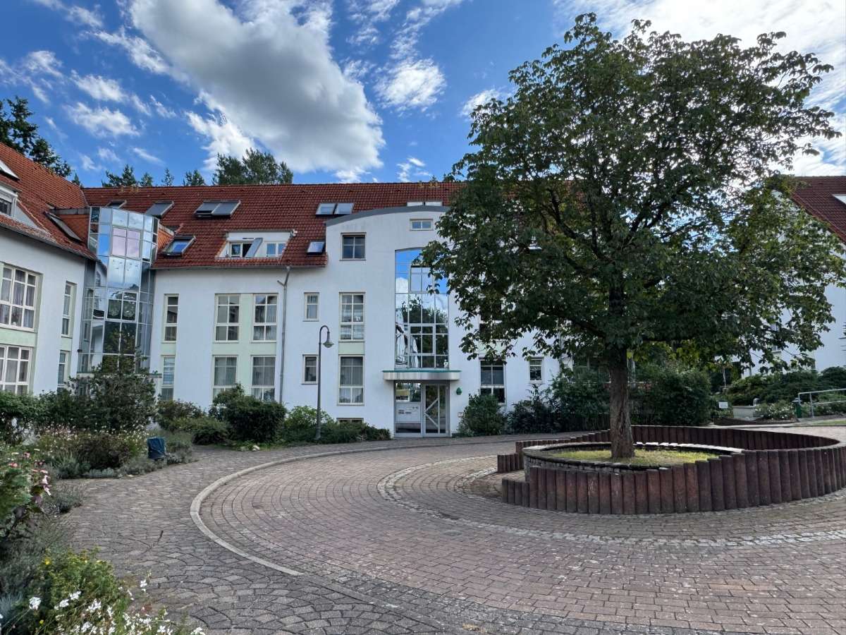 Thumbnail-Wohnung zum Kaufen in Neuseddin 230.000,00 € 76.88 m²